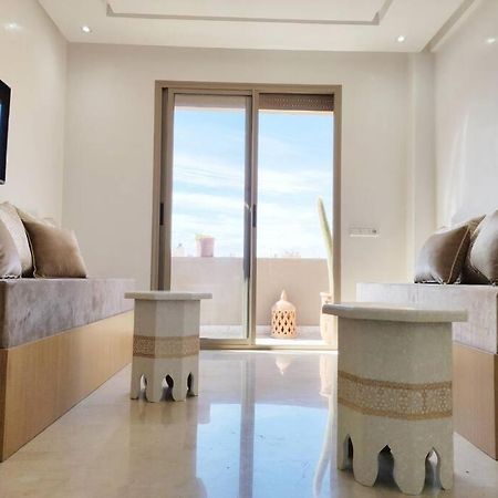 Plein Centre Marrakech, Grand Balcon Filant Apartment Marrakesh Bagian luar foto